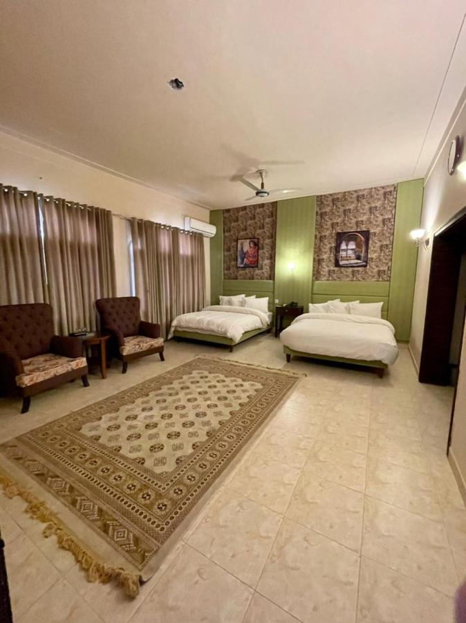 Shelton Hotel Mardan المظهر الخارجي الصورة